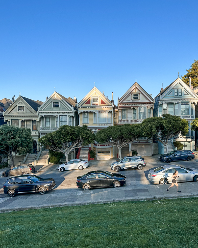 Painted Ladies, schiera di case vittoriane colorate a San Francisco