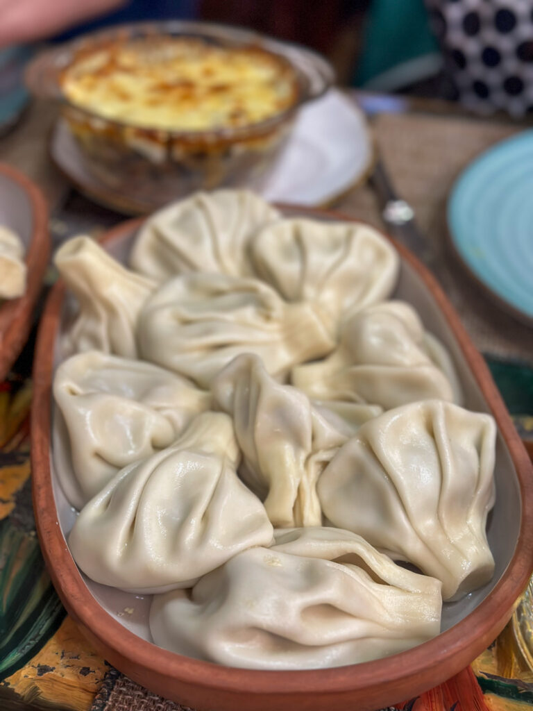 Kinkhali, tipico piatto della cucina georgiana molto diffuso anche in armenia